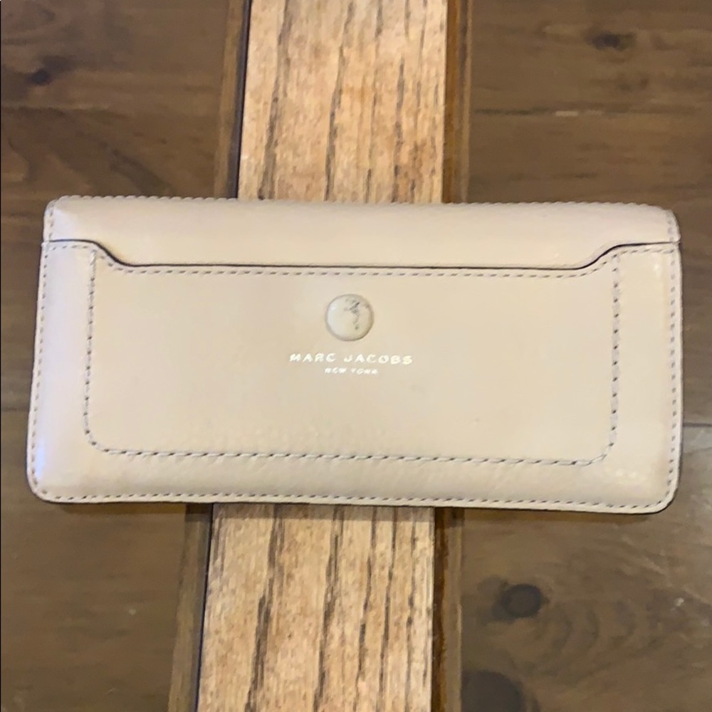 SOLD Authentic Marc Jacobs BUNDLE Backpack Wallet - Picture 6 of 8